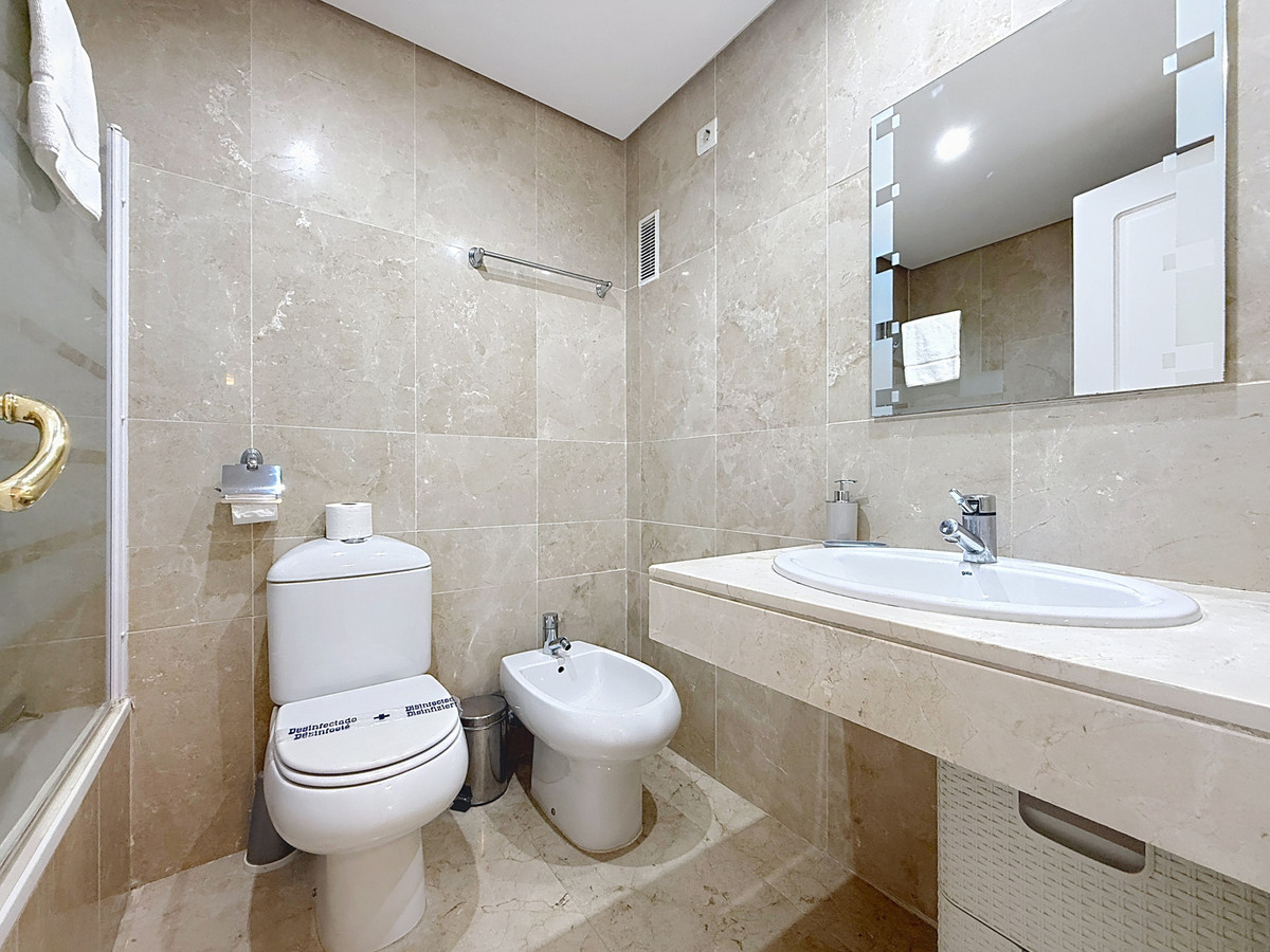 Appartement te koop in La Duquesa | 2 slaapkamers H5314747