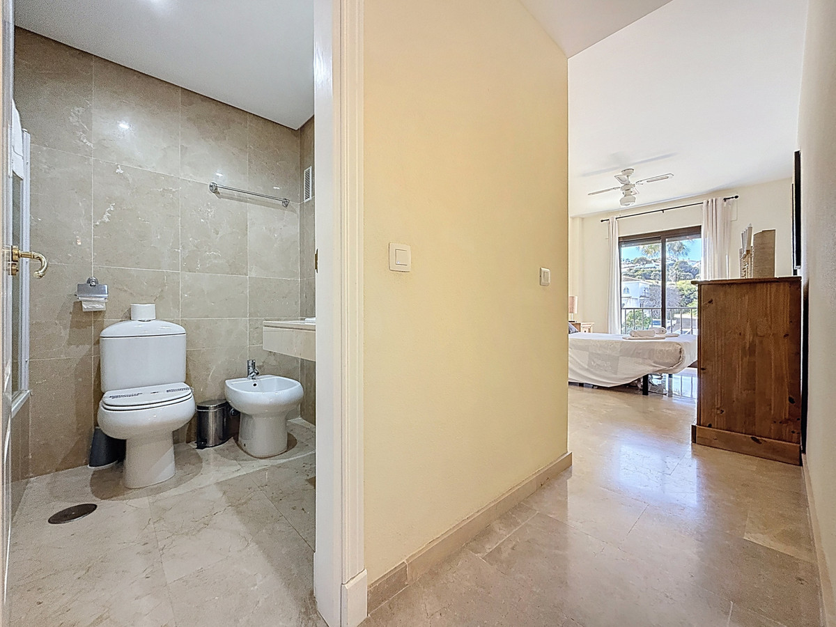 Appartement te koop in La Duquesa | 2 slaapkamers H5314747