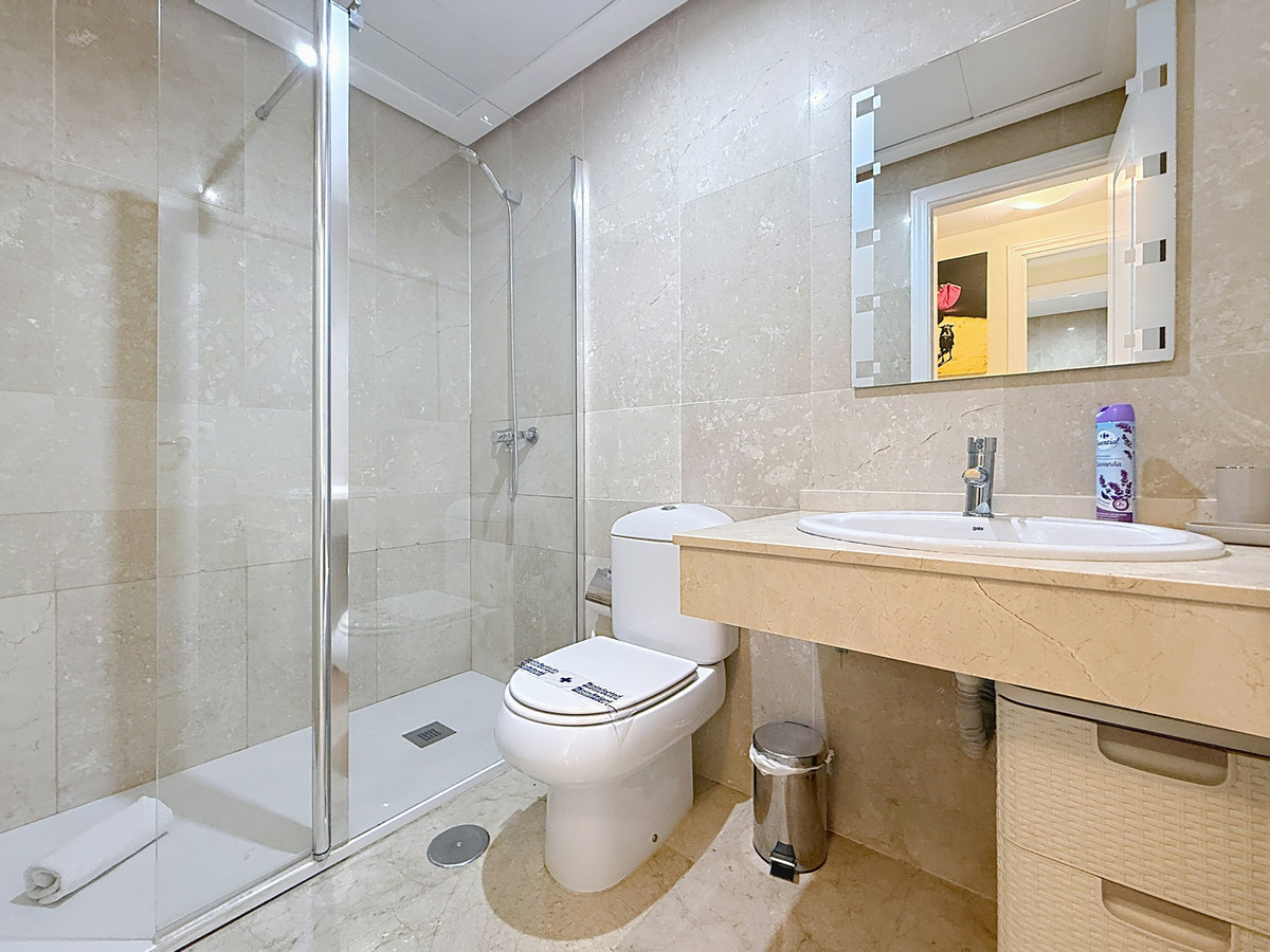 Appartement te koop in La Duquesa | 2 slaapkamers H5314747