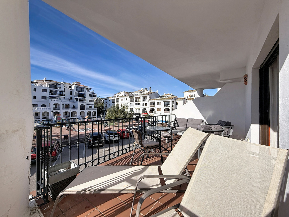 Appartement te koop in La Duquesa | 2 slaapkamers H5314747