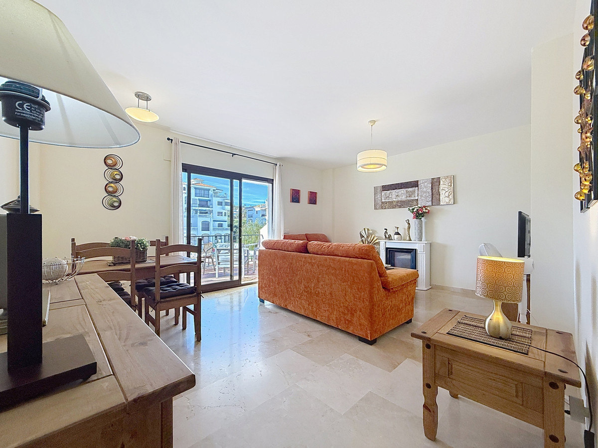 Appartement te koop in La Duquesa | 2 slaapkamers H5314747