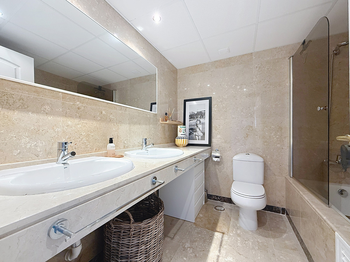 Penthouse te koop in La Duquesa | 3 slaapkamers H5316454