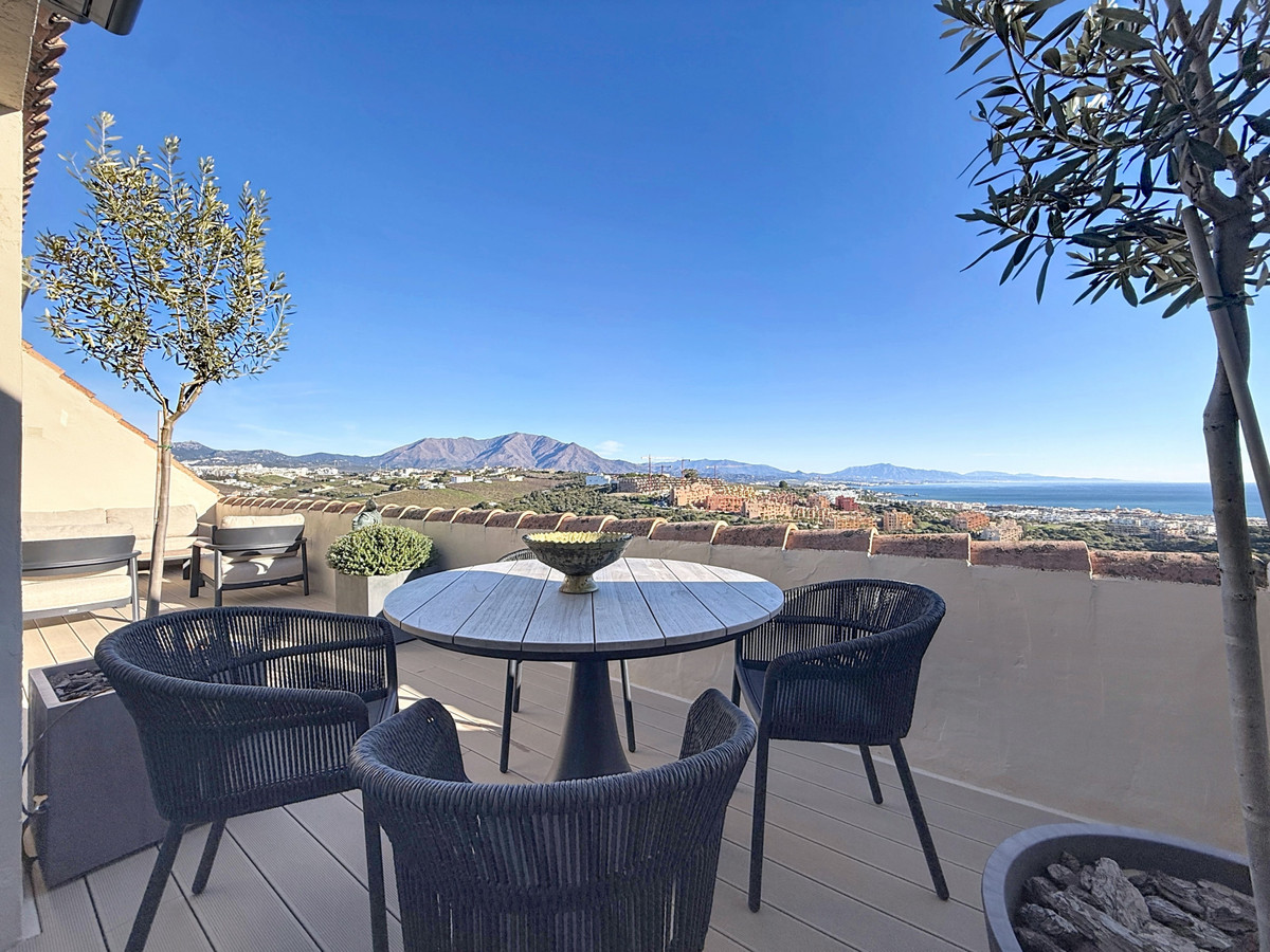 Penthouse te koop in La Duquesa | 3 slaapkamers H5316454