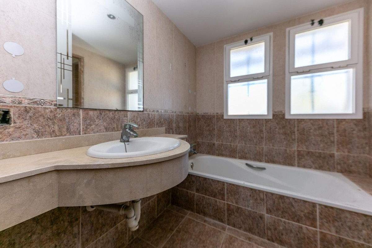 Appartement te koop in La Duquesa | 3 slaapkamers H5319487