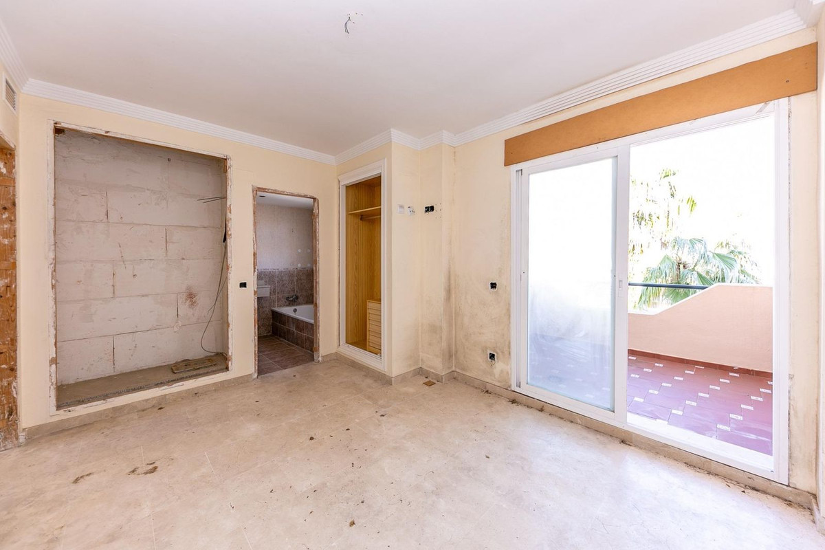 Appartement te koop in La Duquesa | 3 slaapkamers H5319487