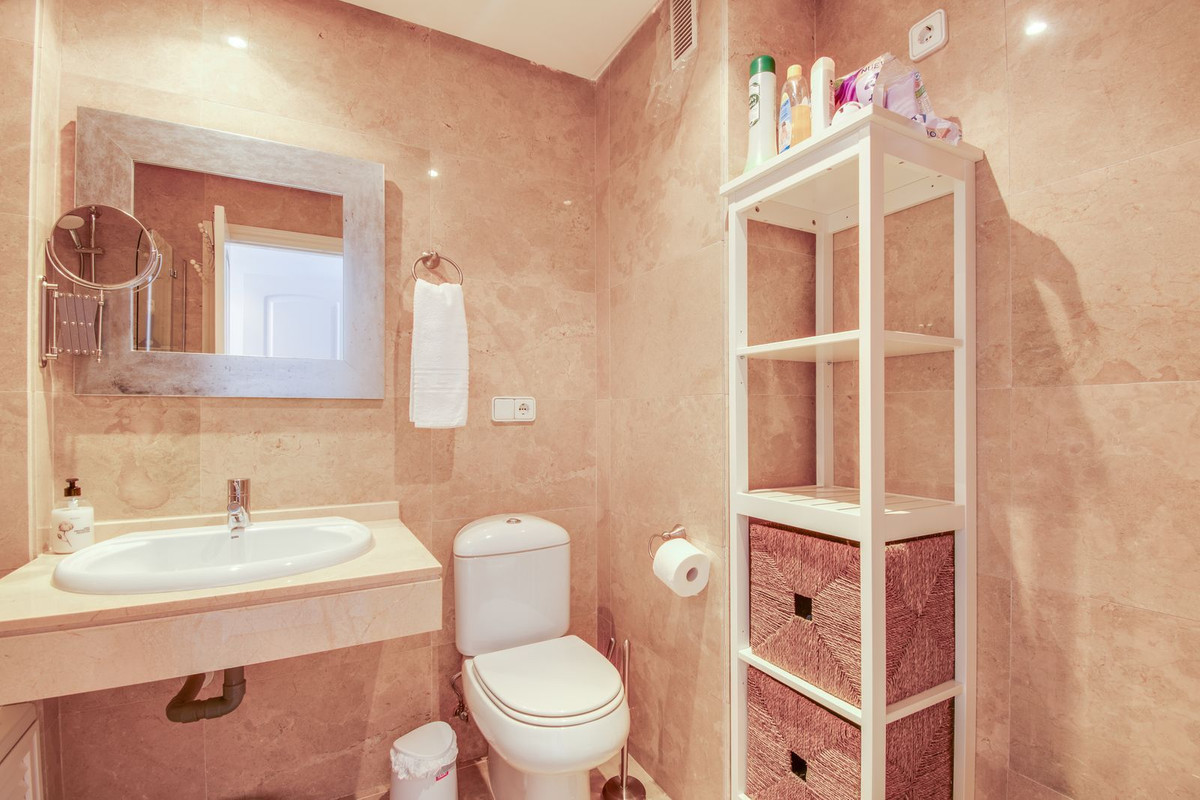 Appartement te koop in La Duquesa | 2 slaapkamers H5320039