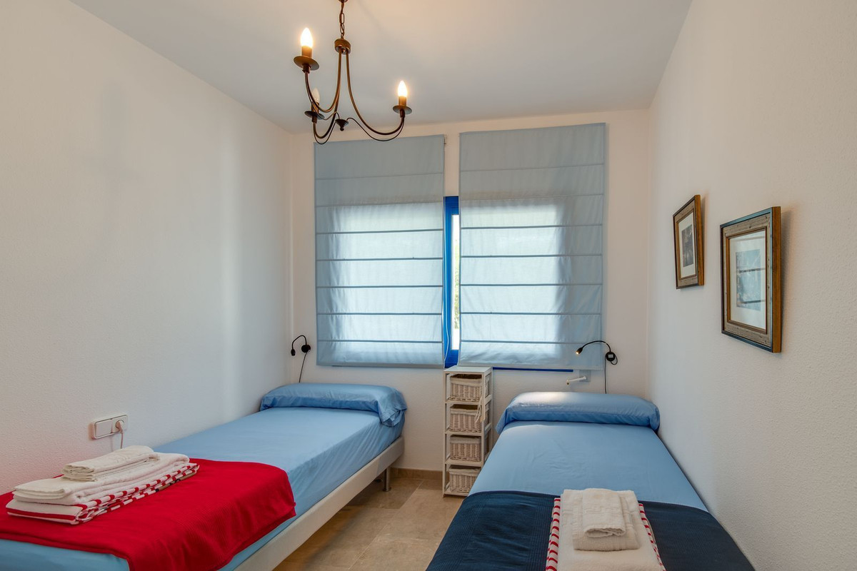 Appartement te koop in La Duquesa | 2 slaapkamers H5320039