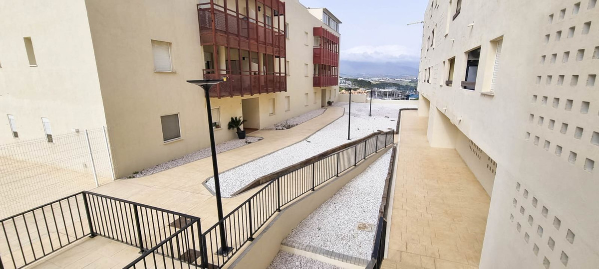 Appartement te koop in La Duquesa | 2 slaapkamers H5320078