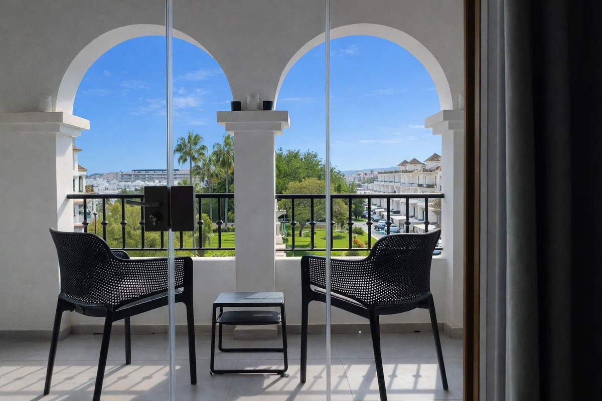 Appartement te koop in La Duquesa | 2 slaapkamers H5321656