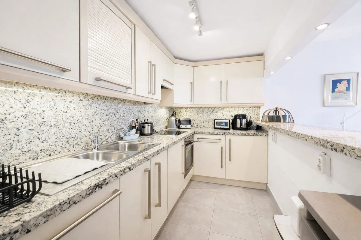 Appartement te koop in La Duquesa | 2 slaapkamers H5321656