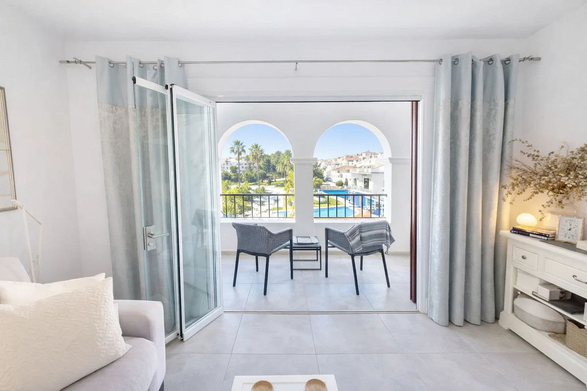 Appartement te koop in La Duquesa | 2 slaapkamers H5321656