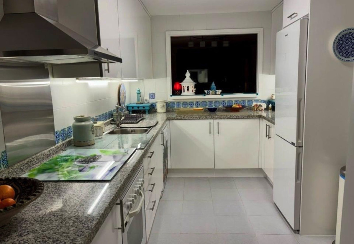 Appartement te koop in La Duquesa | 2 slaapkamers H5332666