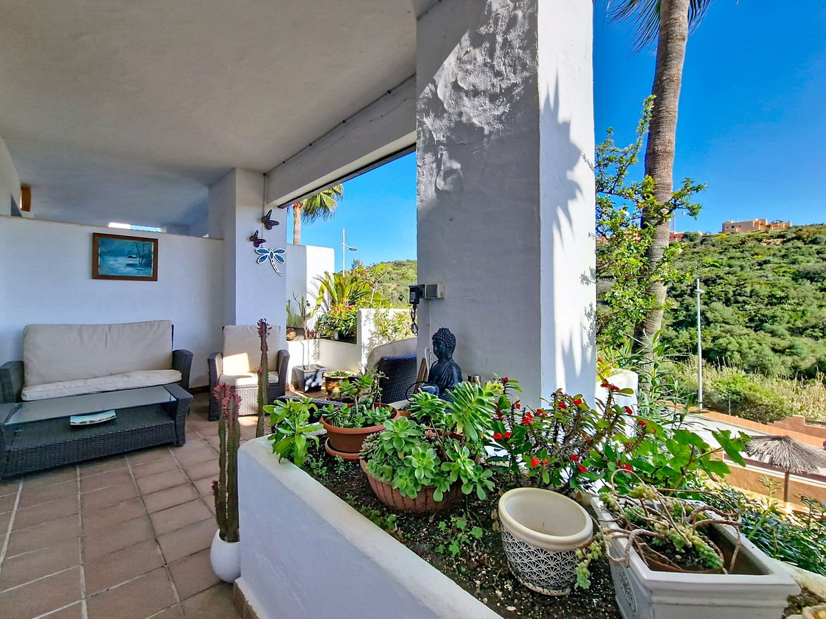 Appartement te koop in La Duquesa | 2 slaapkamers H5333113