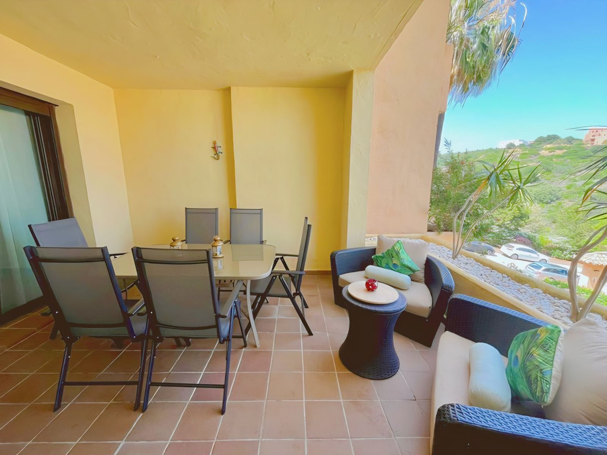 Appartement te koop in La Duquesa | 2 slaapkamers H5333122