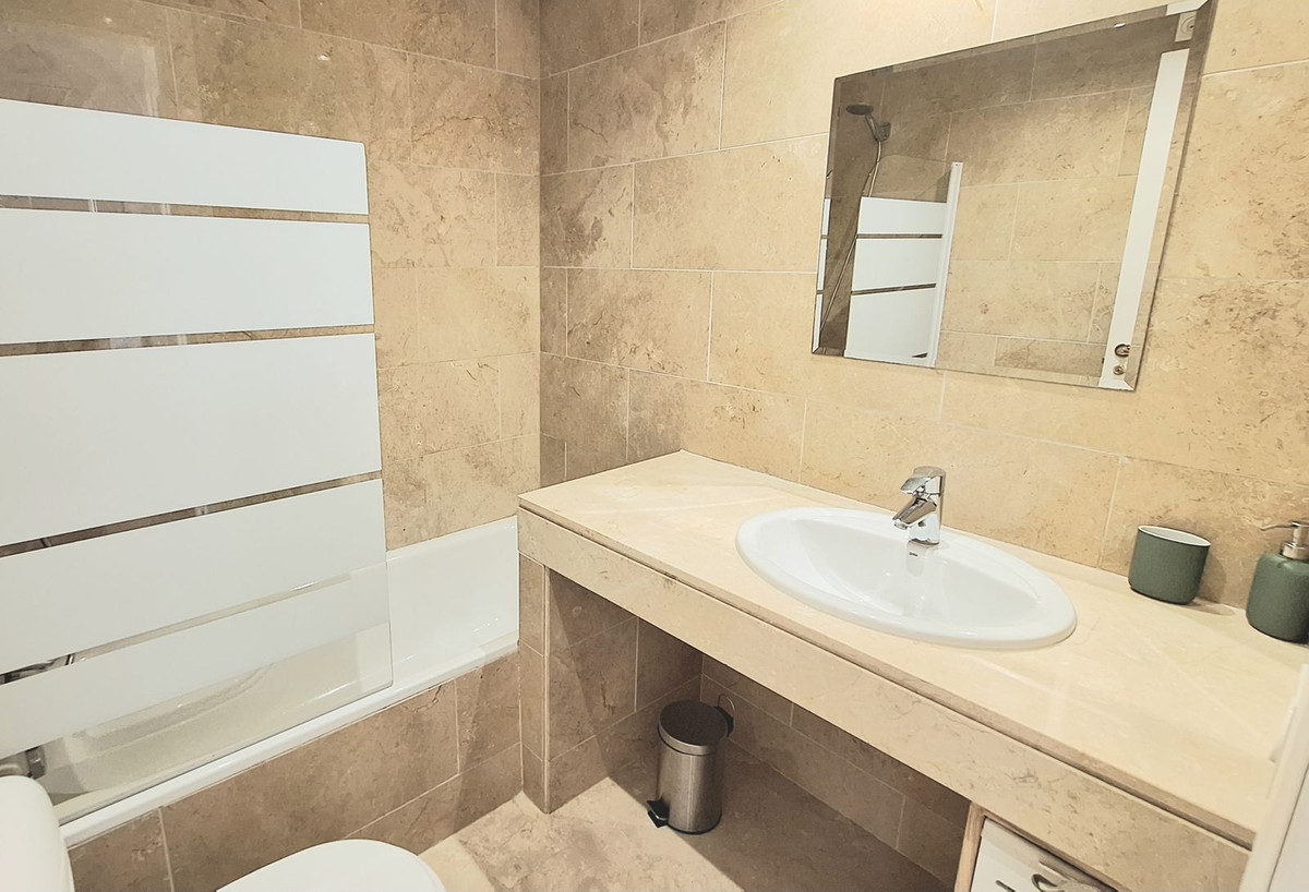 Appartement te koop in La Duquesa | 2 slaapkamers H5333128