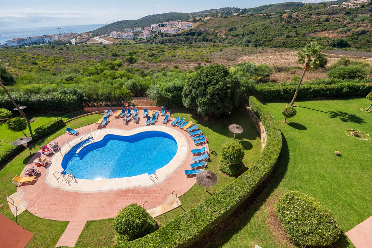 Penthouse te koop in La Duquesa | 3 slaapkamers H5335510