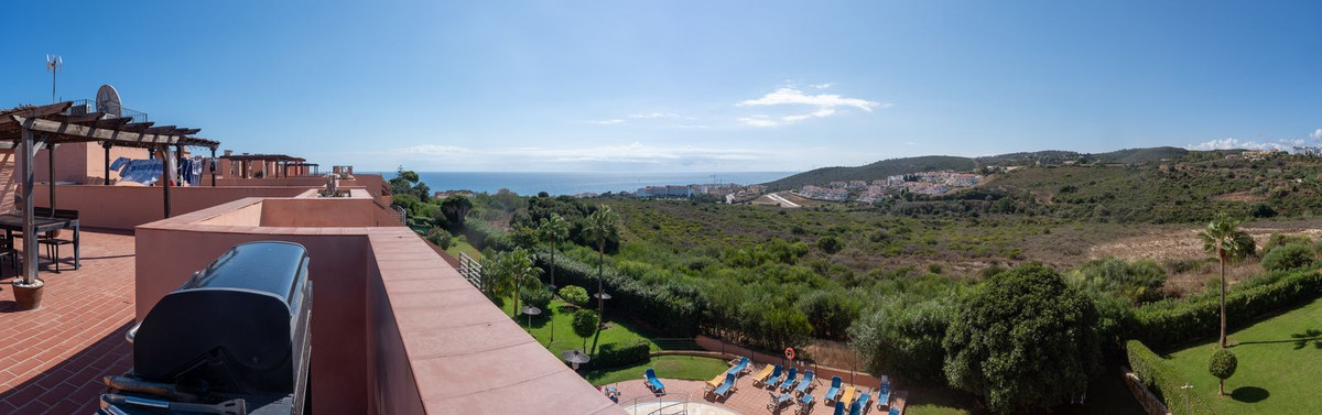 Penthouse te koop in La Duquesa | 3 slaapkamers H5335510