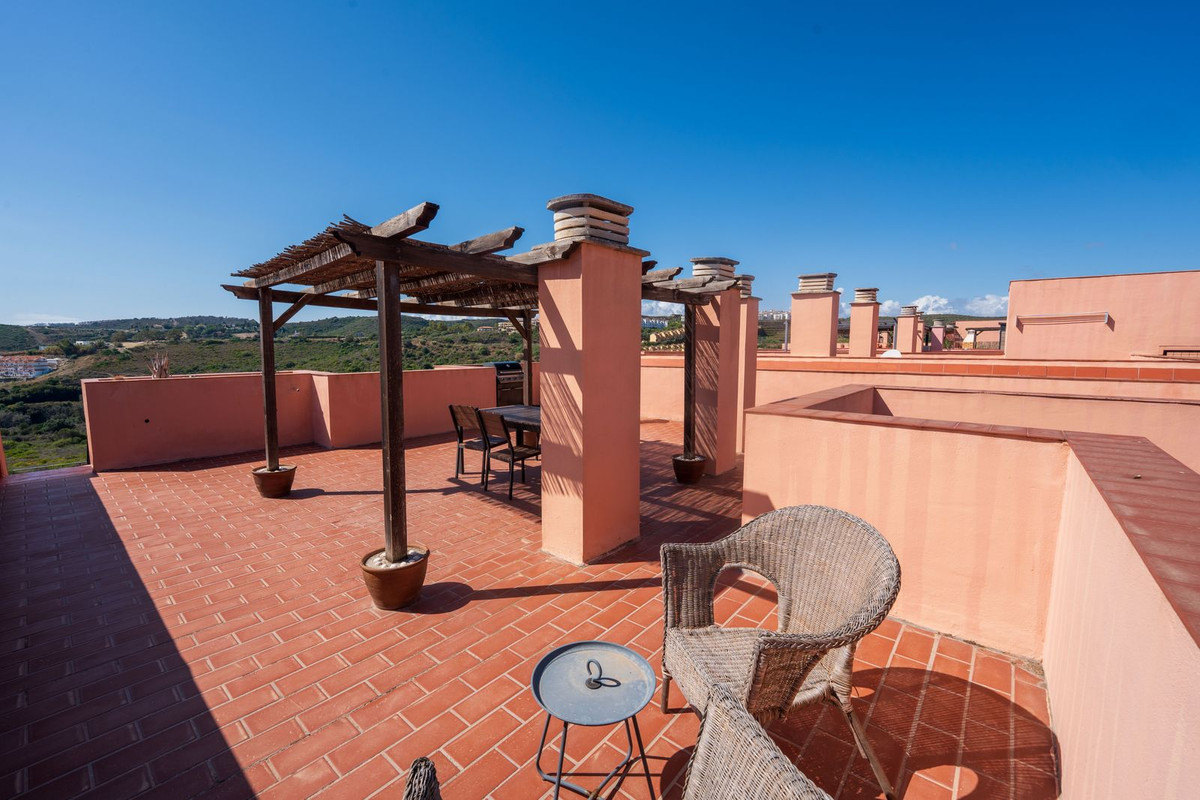Penthouse te koop in La Duquesa | 3 slaapkamers H5335510