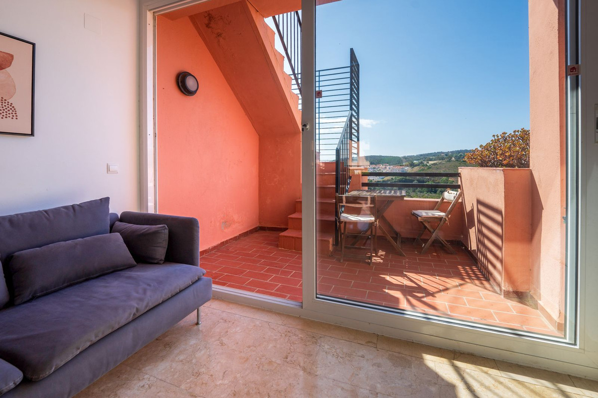Penthouse te koop in La Duquesa | 3 slaapkamers H5335510