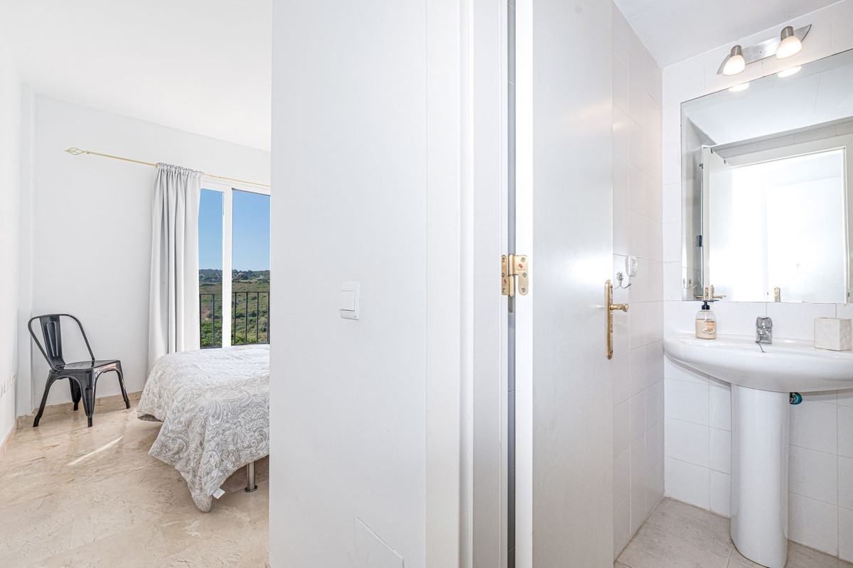 Penthouse te koop in La Duquesa | 3 slaapkamers H5335510