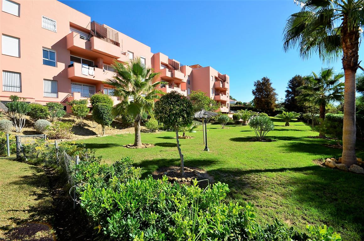 Penthouse te koop in La Duquesa | 3 slaapkamers H5335510