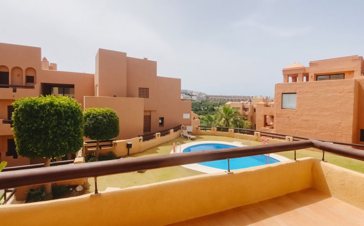 Appartement te koop in La Duquesa | 2 slaapkamers H5337382
