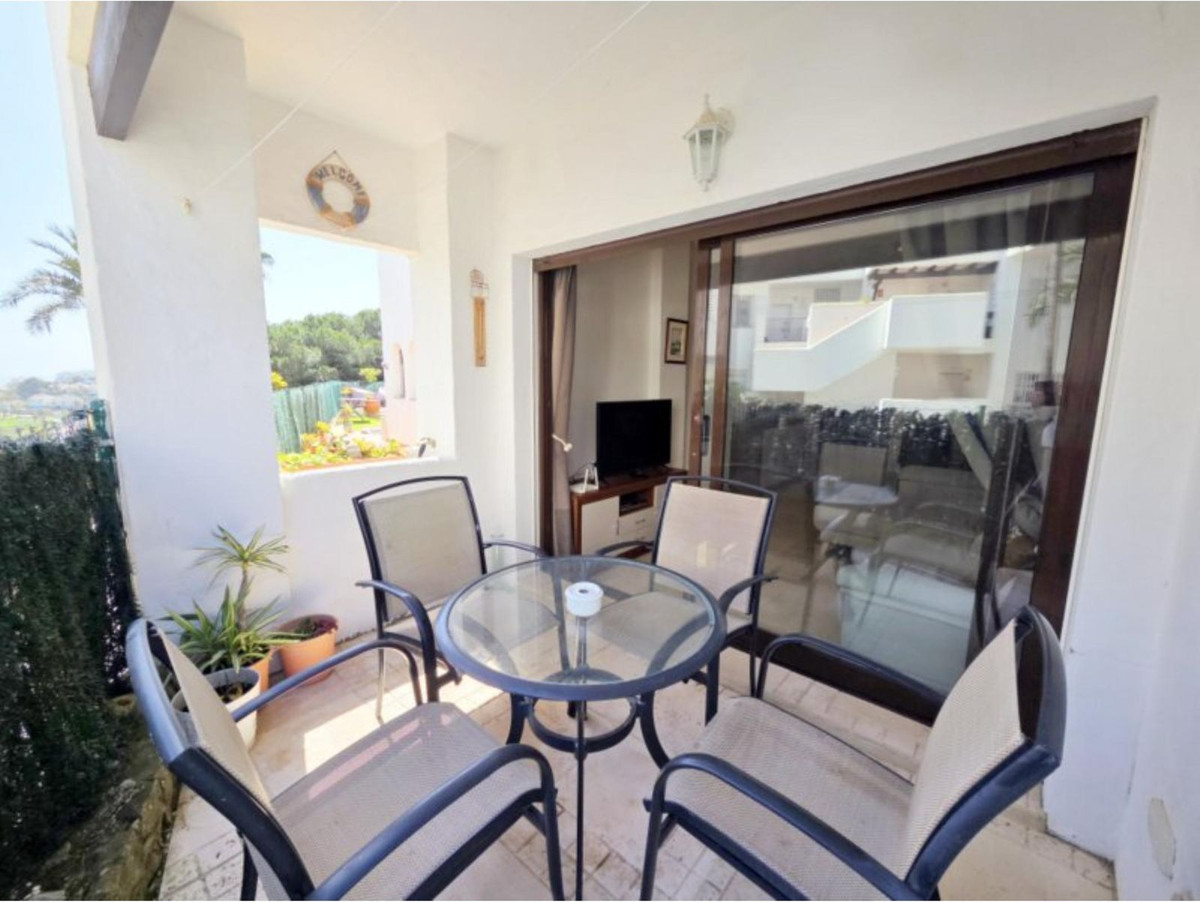 Appartement te koop in La Duquesa | 2 slaapkamers H5346466