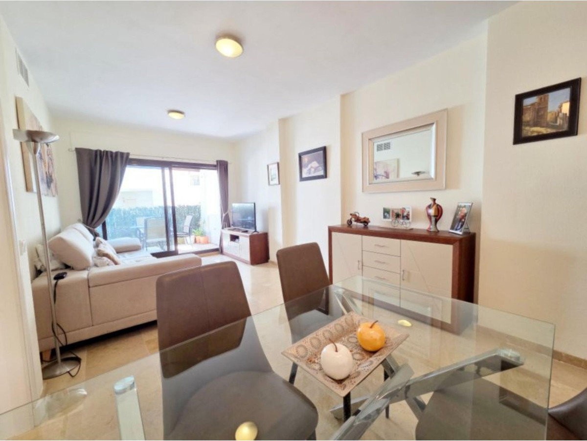 Appartement te koop in La Duquesa | 2 slaapkamers H5346466