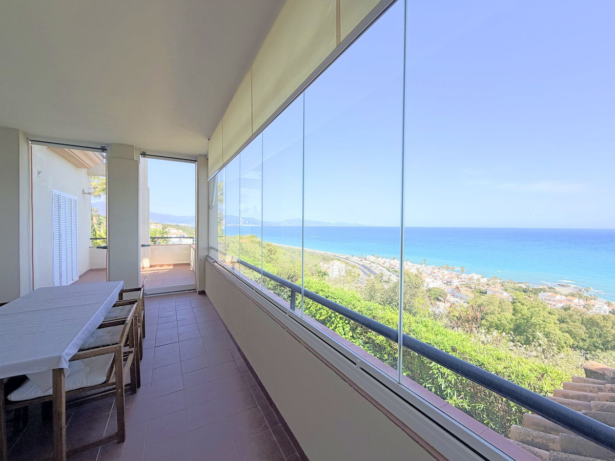 Appartement te koop in La Duquesa | 3 slaapkamers H5347294