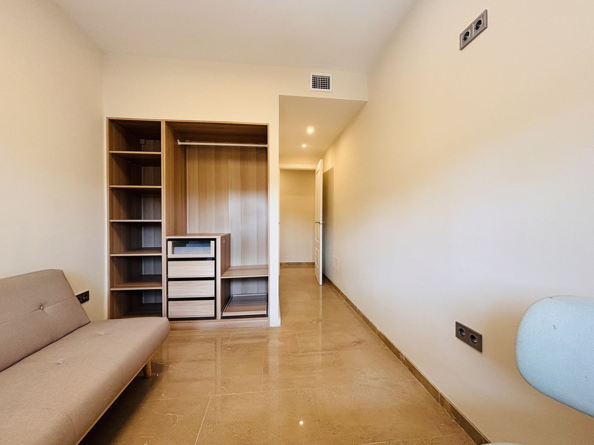 Appartement te koop in La Duquesa | 3 slaapkamers H5347984