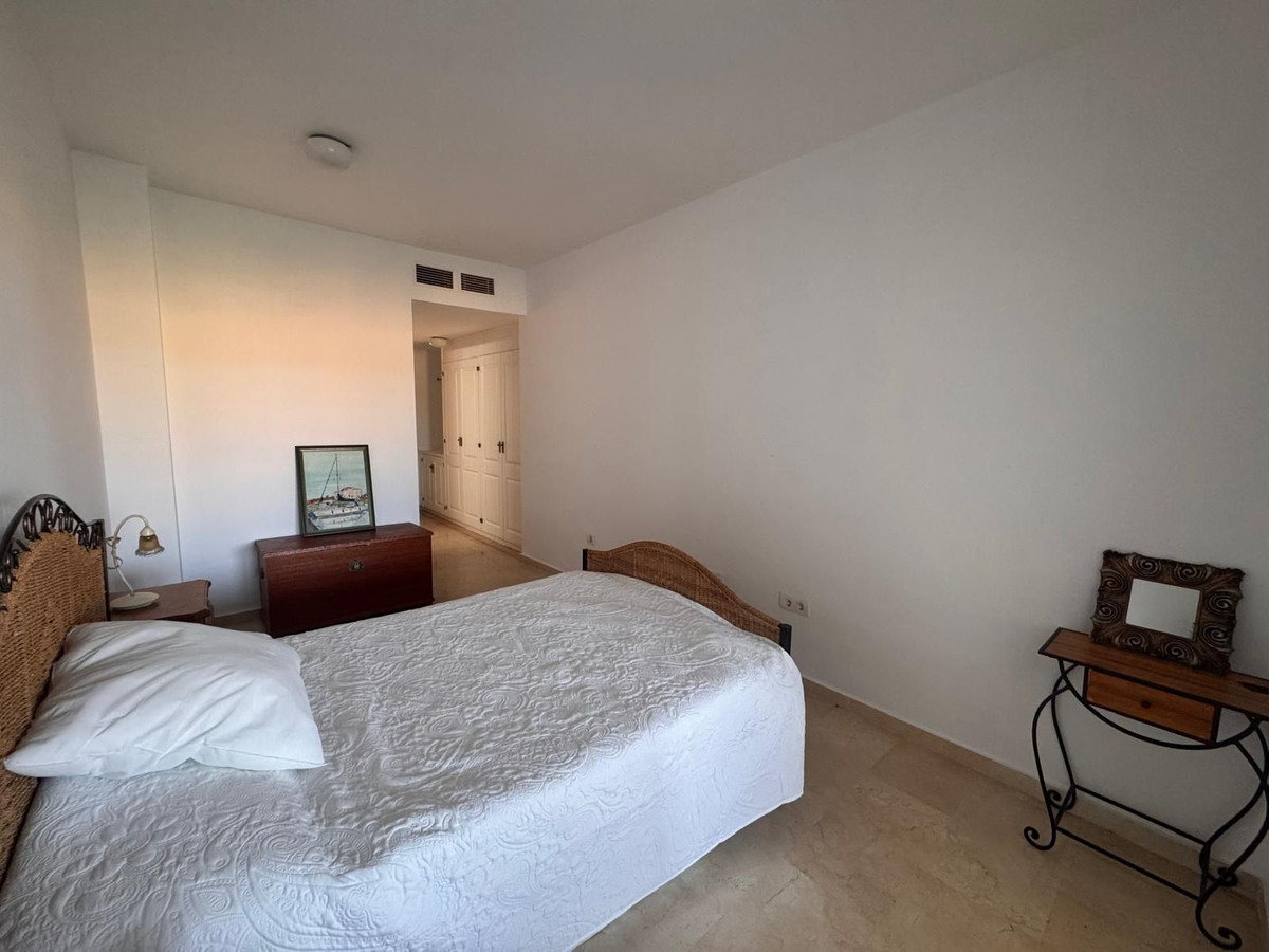 Appartement te koop in La Duquesa | 2 slaapkamers H5348035