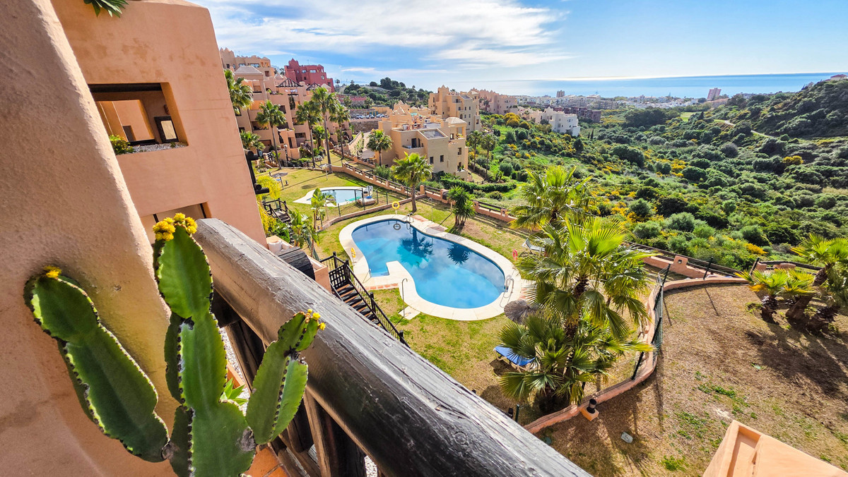 Appartement te koop in La Duquesa | 2 slaapkamers H5348896