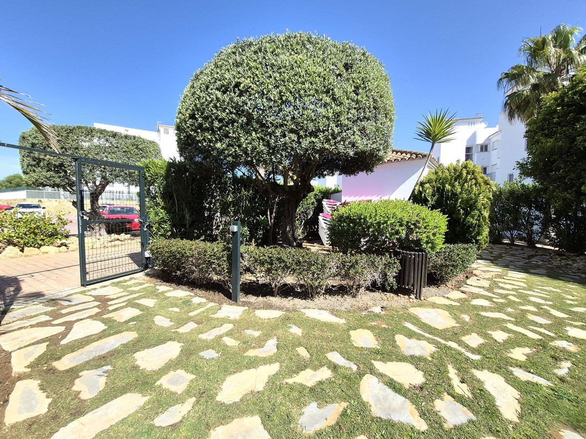 Appartement te koop in La Duquesa | 2 slaapkamers H5350561