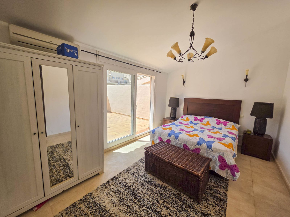 Appartement te koop in La Duquesa | 3 slaapkamers H5350951