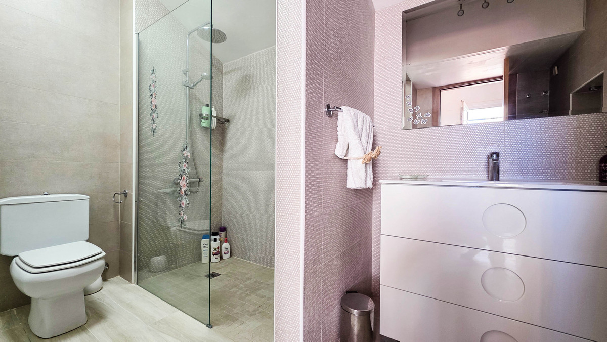 Appartement te koop in La Duquesa | 3 slaapkamers H5361325