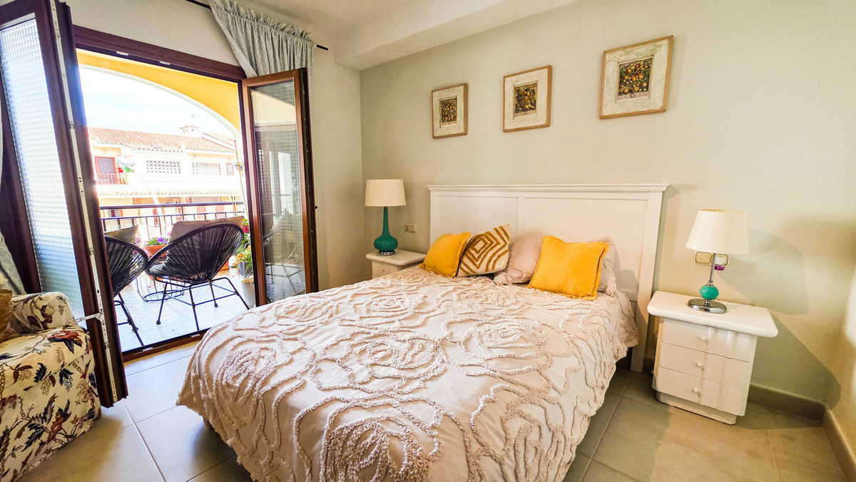 Appartement te koop in La Duquesa | 3 slaapkamers H5361325