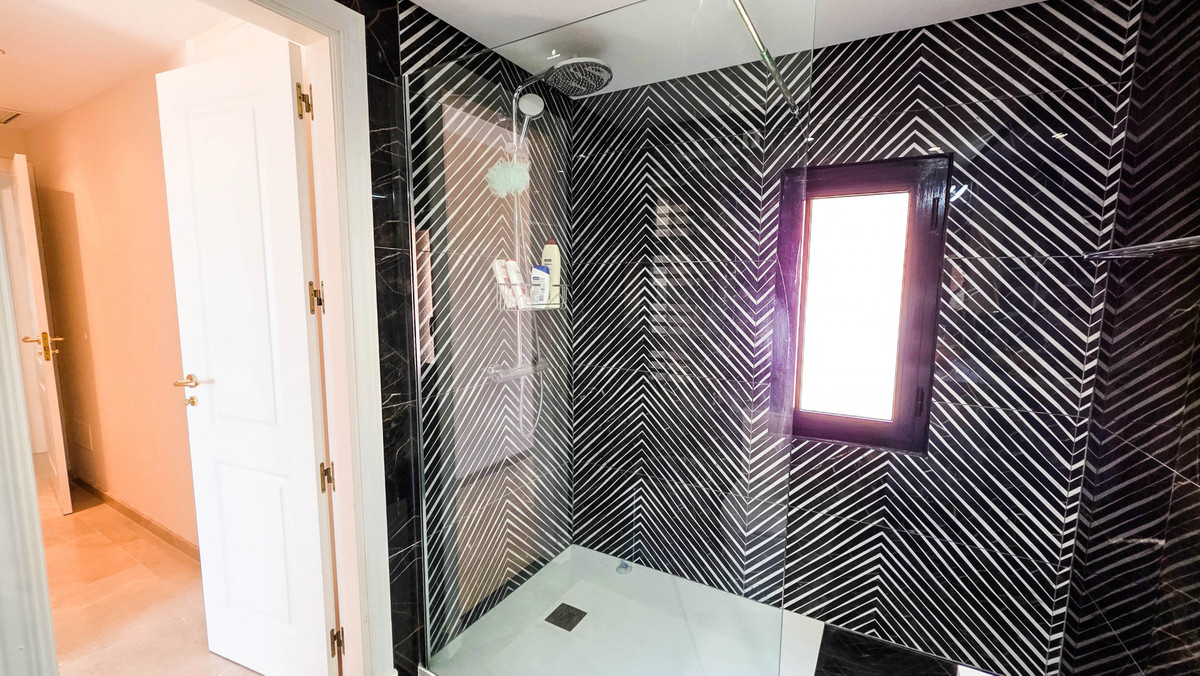 Appartement te koop in La Duquesa | 3 slaapkamers H5361328