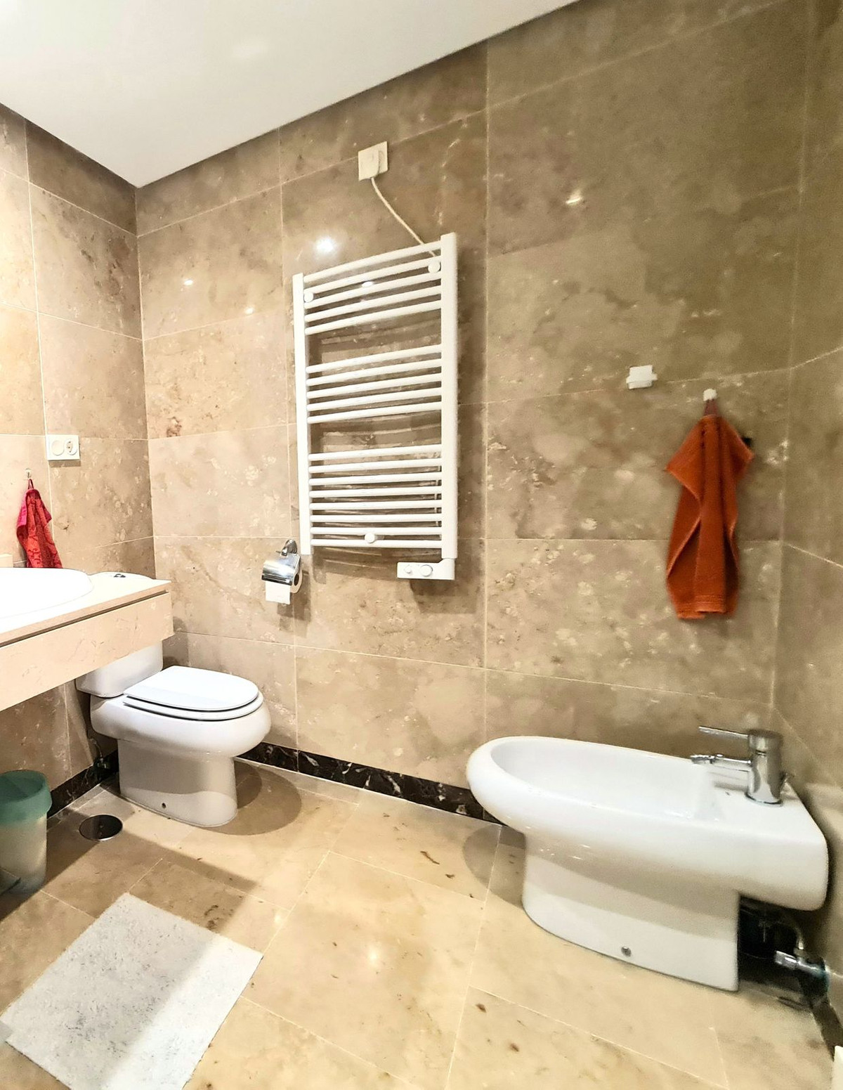 Appartement te koop in La Duquesa | 2 slaapkamers H5367646