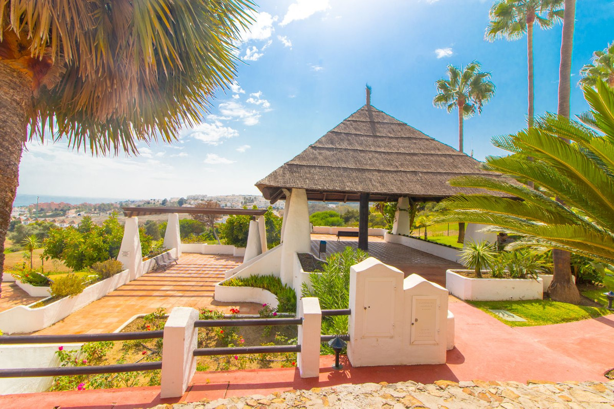 Appartement te koop in La Duquesa | 2 slaapkamers H5372947
