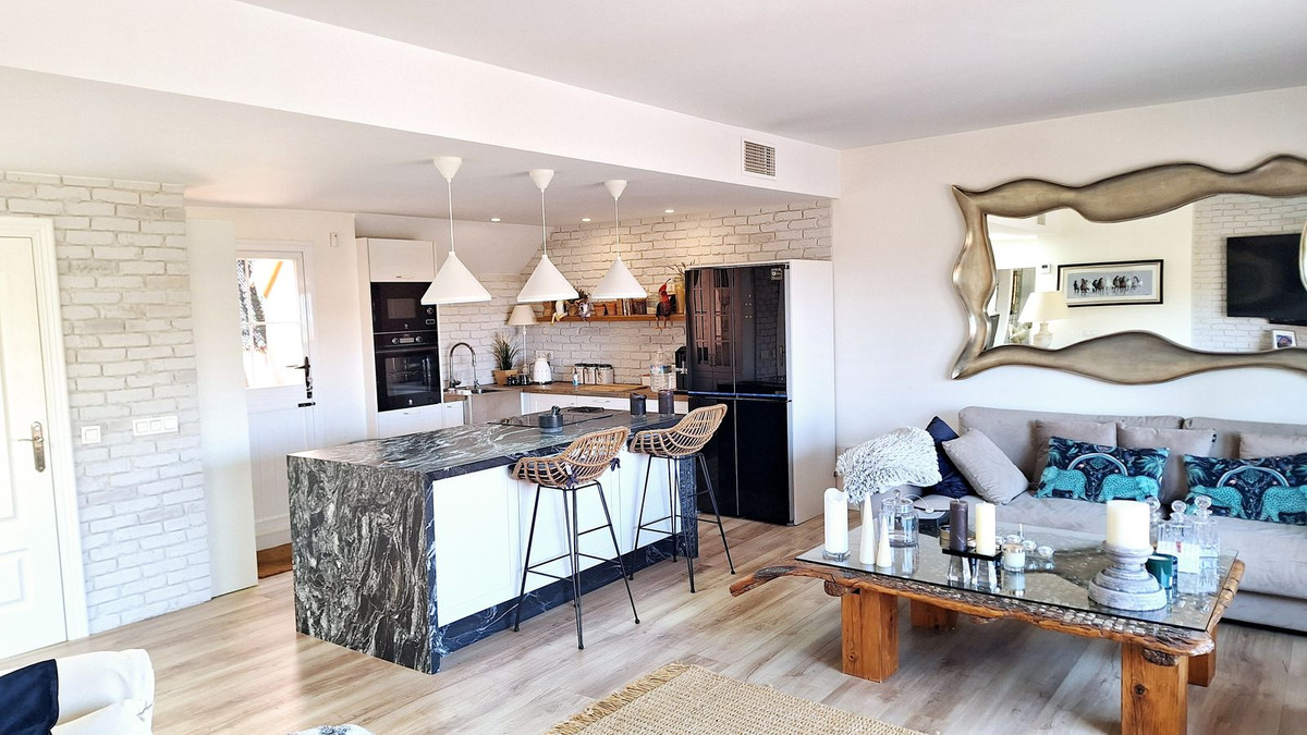 Penthouse te koop in La Duquesa | 2 slaapkamers H5373907
