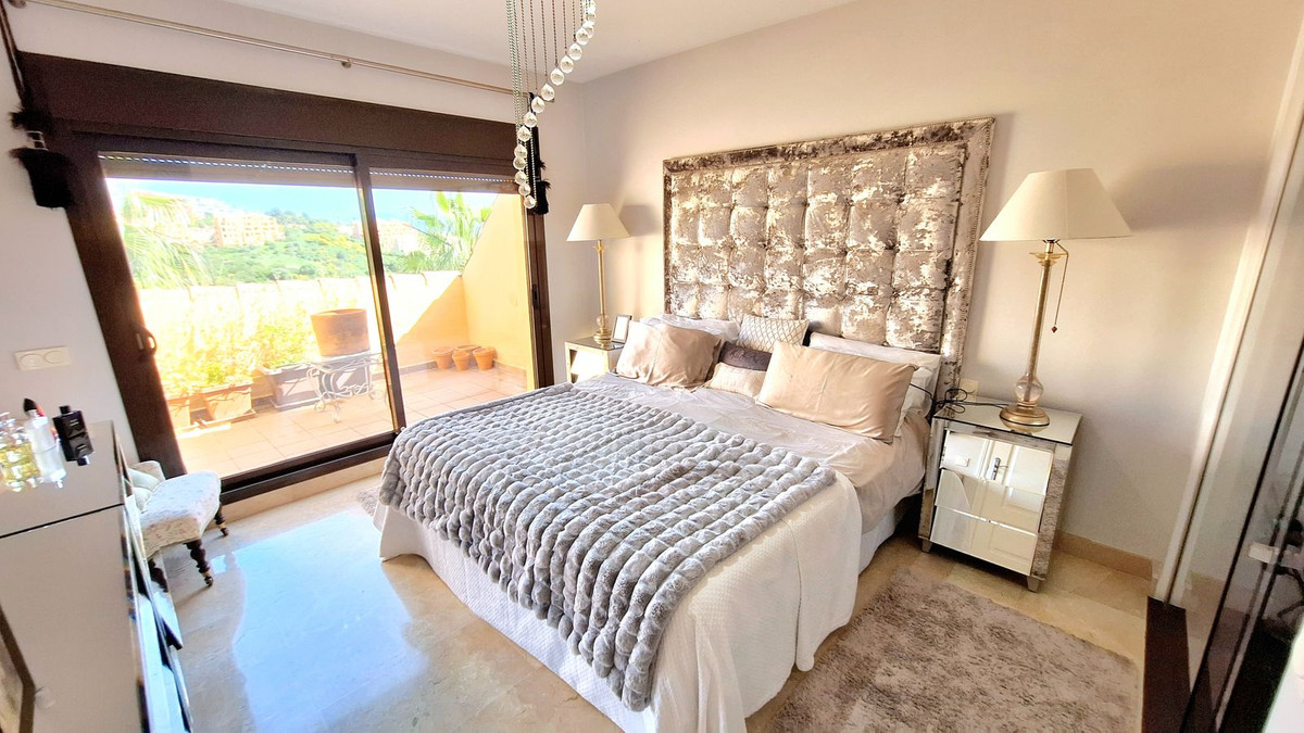 Penthouse te koop in La Duquesa | 2 slaapkamers H5373907