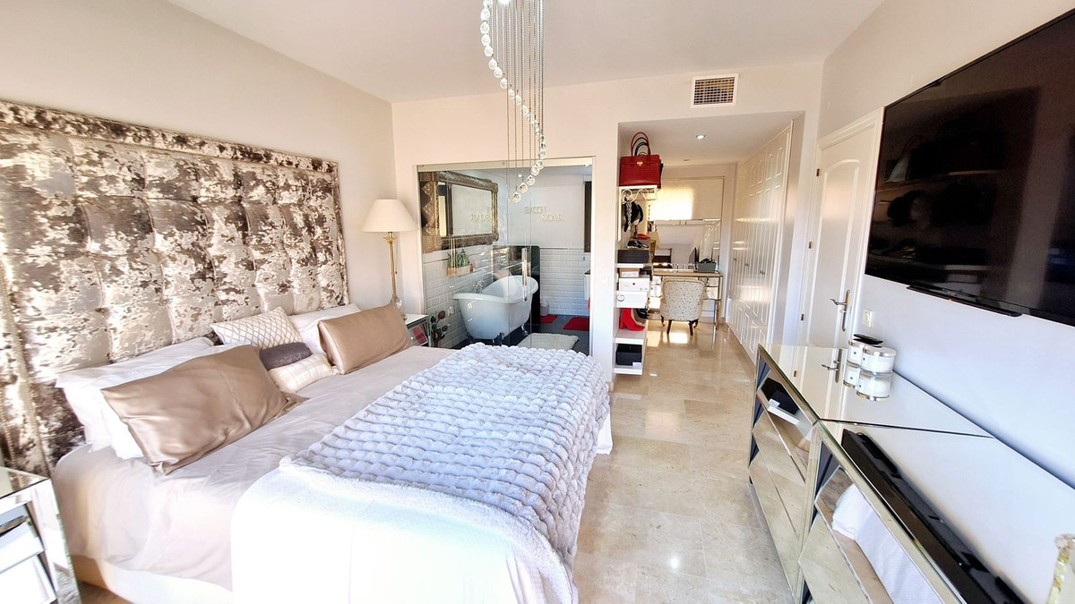 Penthouse te koop in La Duquesa | 2 slaapkamers H5373907