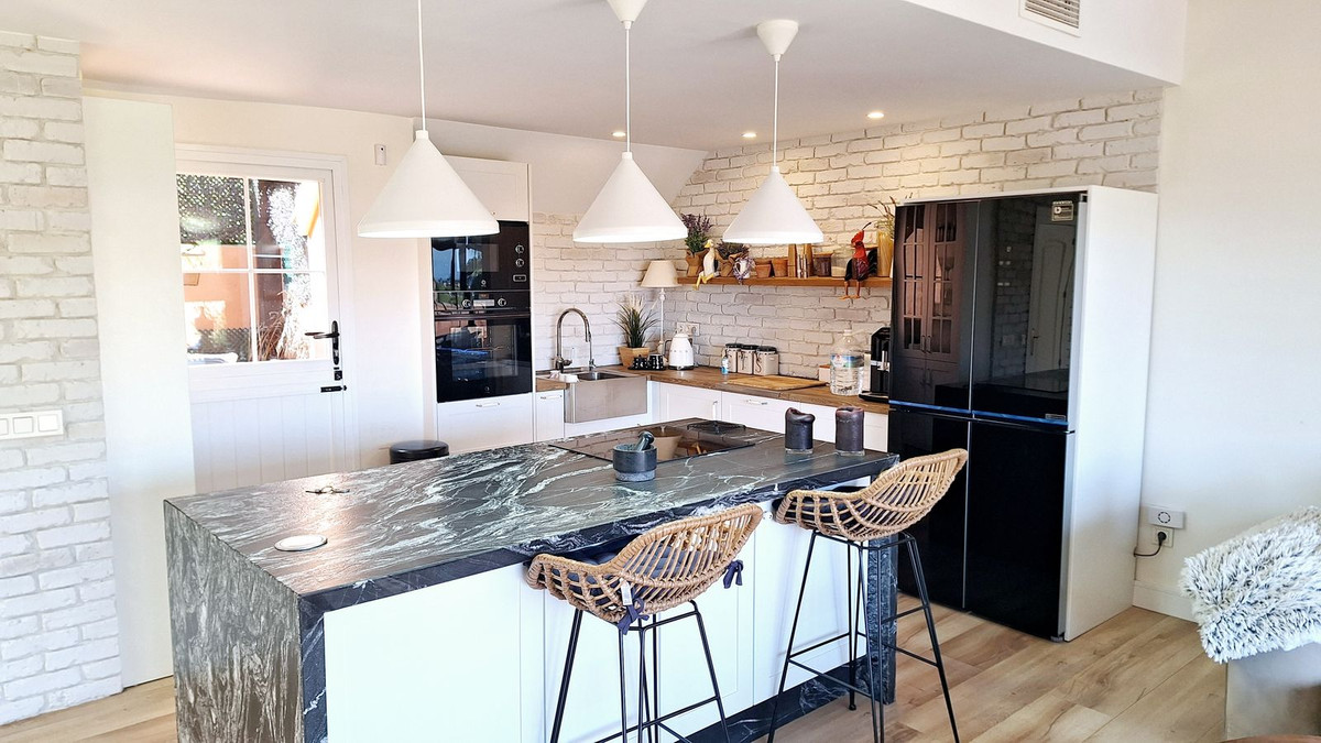Penthouse te koop in La Duquesa | 2 slaapkamers H5373907