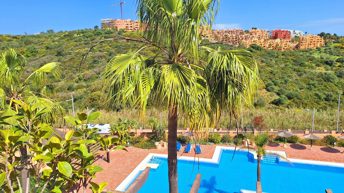 Penthouse te koop in La Duquesa | 2 slaapkamers H5373907