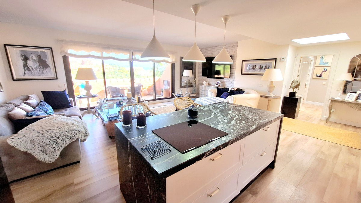 Penthouse te koop in La Duquesa | 2 slaapkamers H5373907