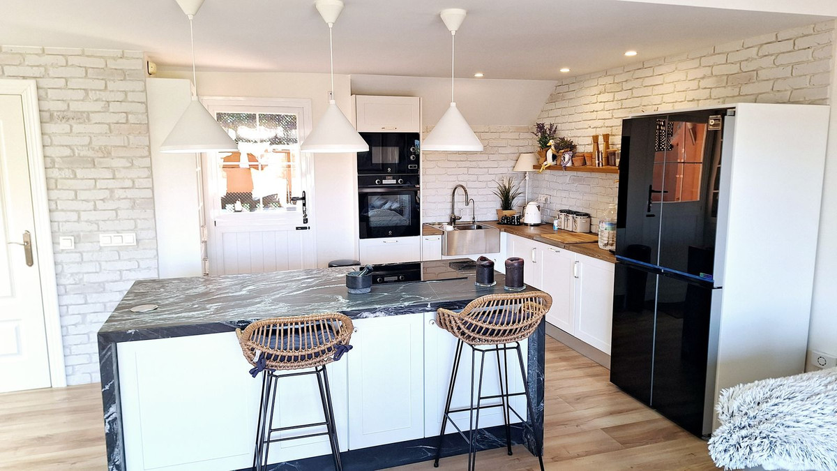 Penthouse te koop in La Duquesa | 2 slaapkamers H5373907