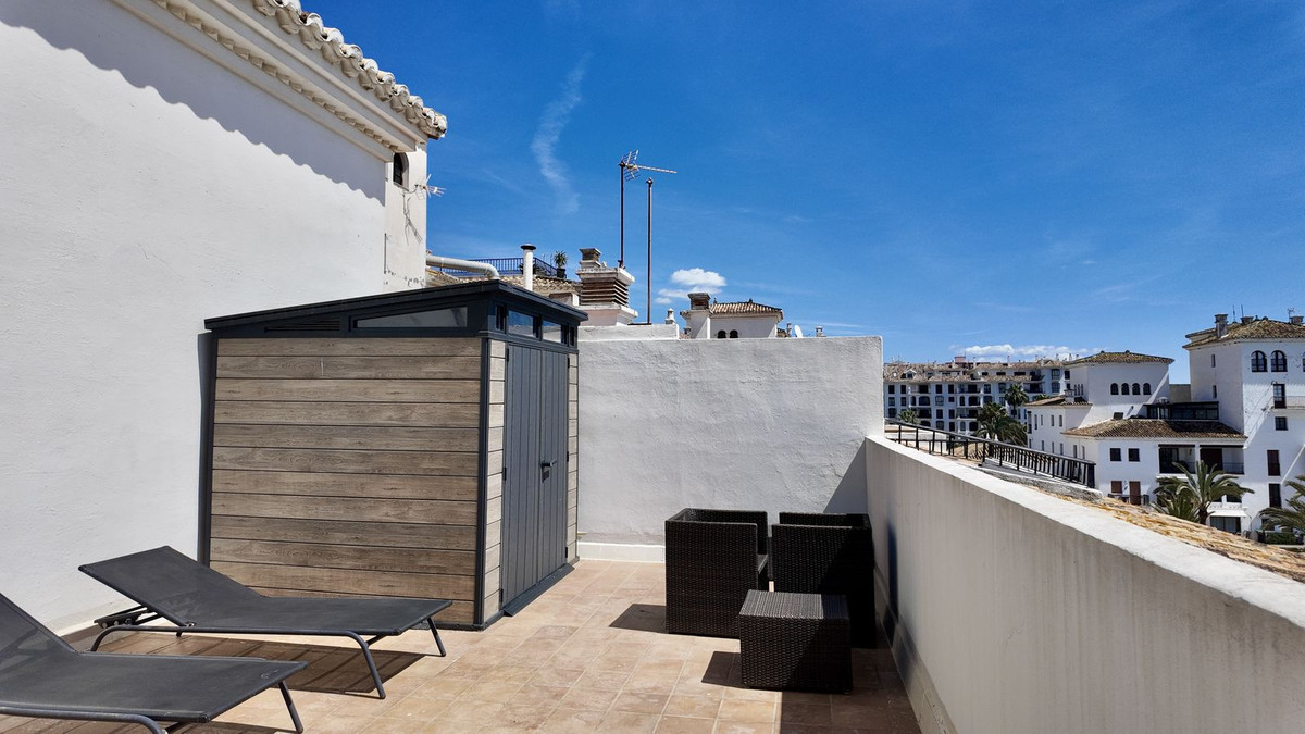 Appartement te koop in La Duquesa | 4 slaapkamers H5374156
