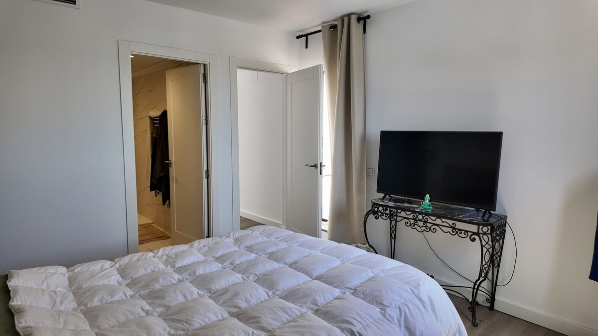 Appartement te koop in La Duquesa | 4 slaapkamers H5374156