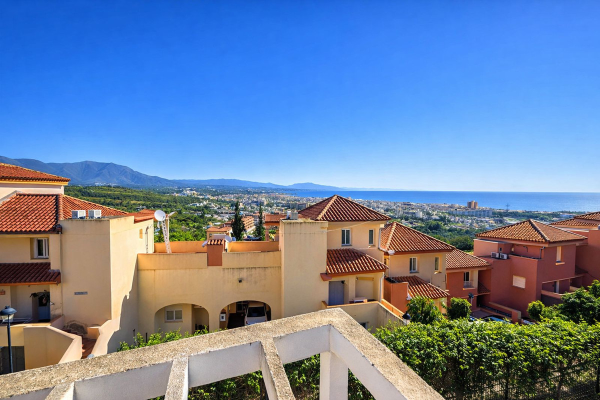 Duplex te koop in La Duquesa | 3 slaapkamers H5378992