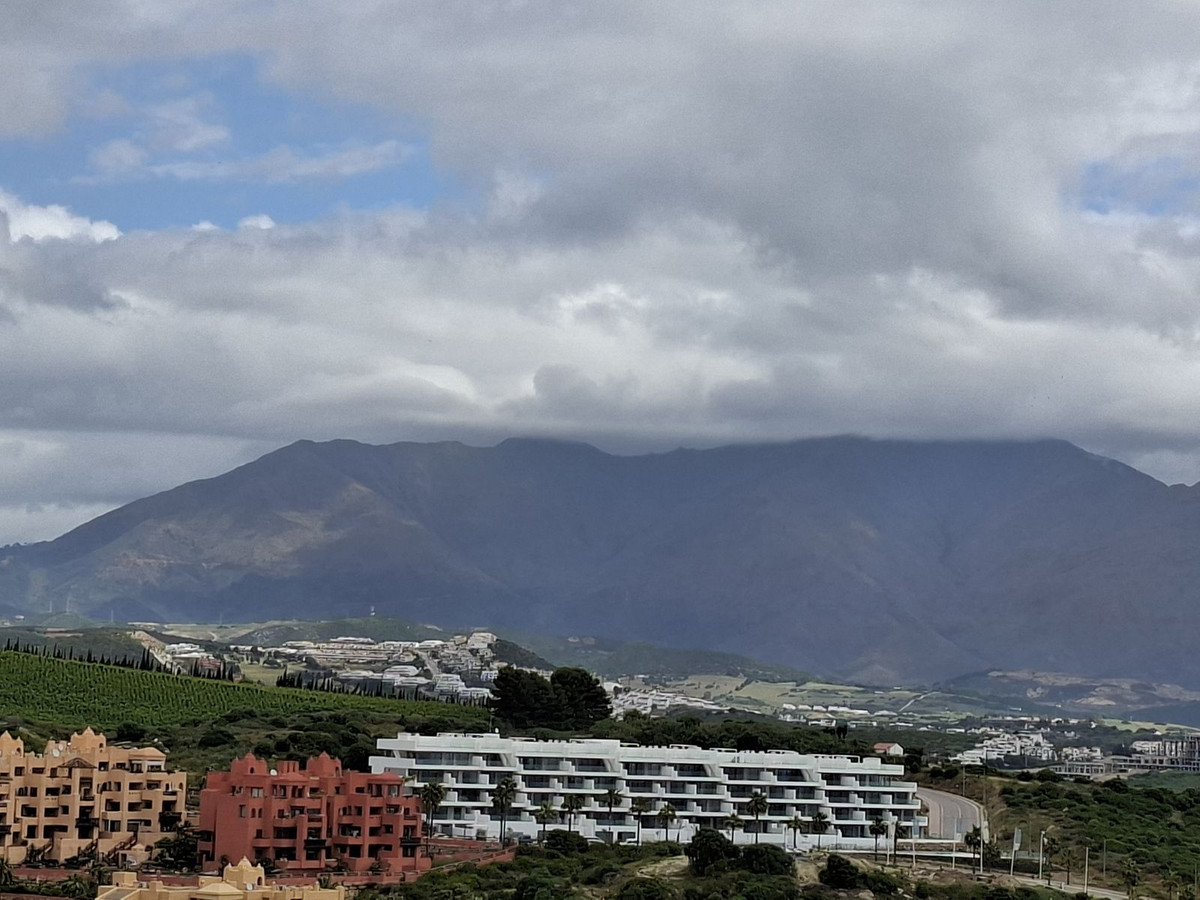 Penthouse te koop in La Duquesa | 3 slaapkamers H5379076